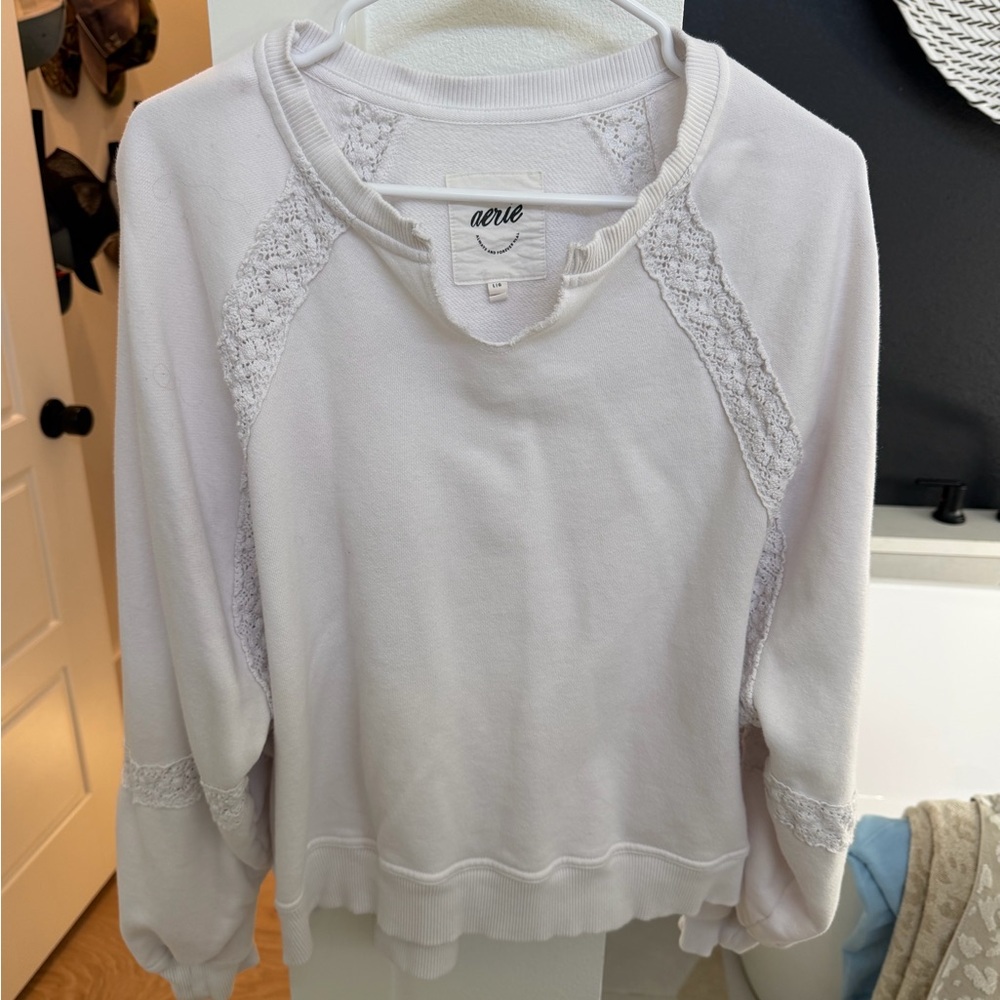 Aerie Women's White Lace Sweatshirt
